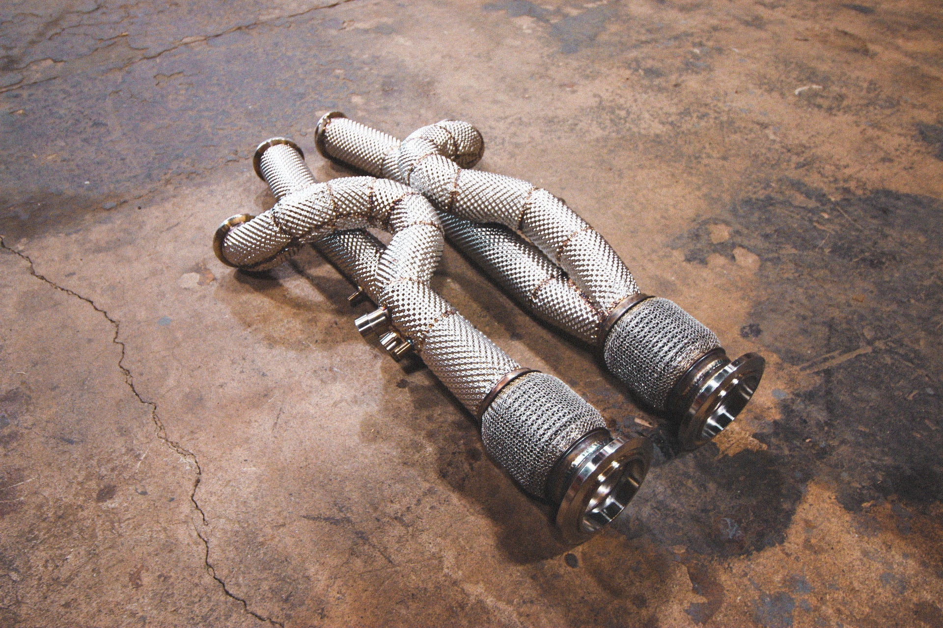 Lamborghini Aventador (2012-2020) Free Flow Front Pipes (Equal Length) - Image 3
