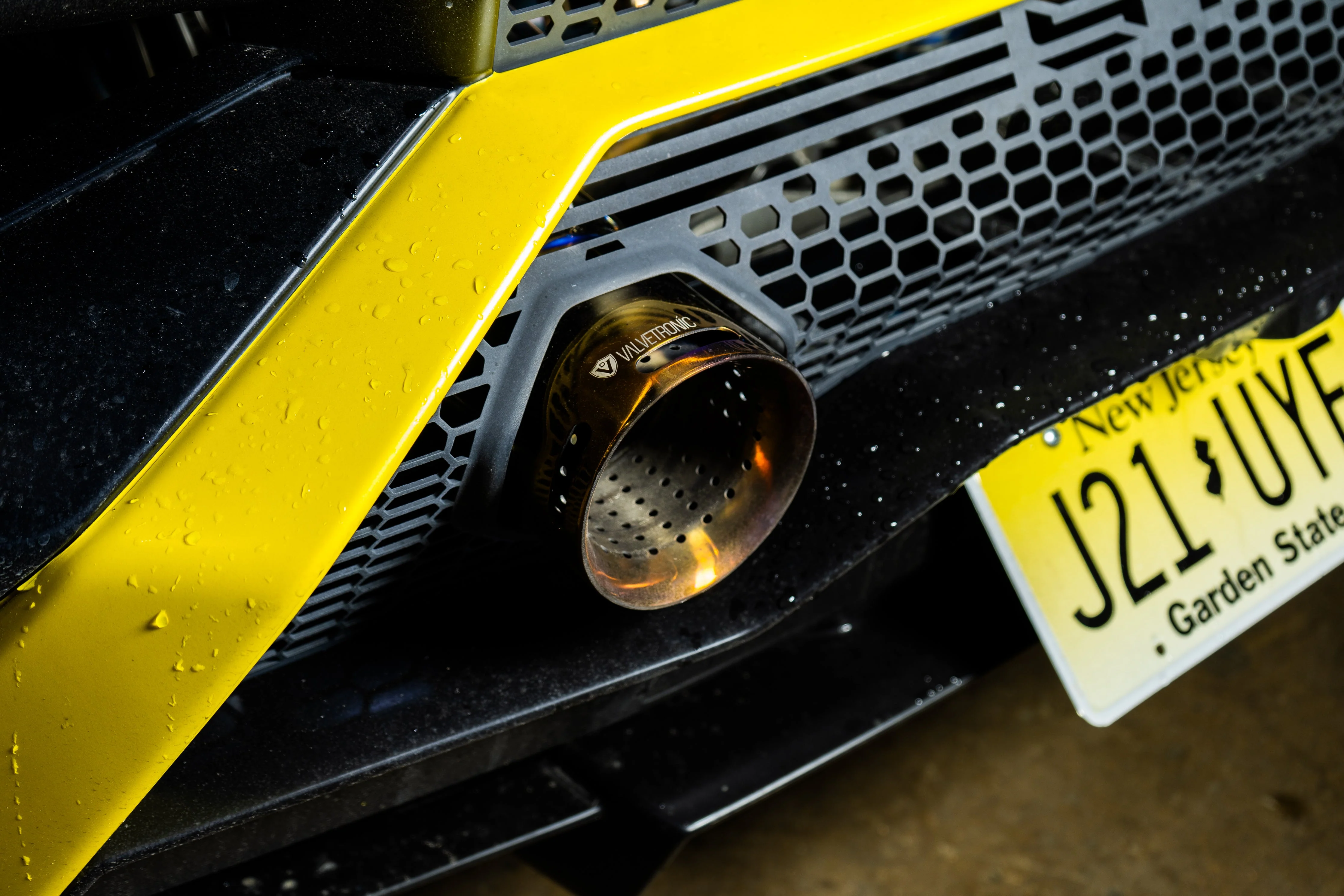 Lamborghini Huracan Valved Sport Exhaust System - Image 23