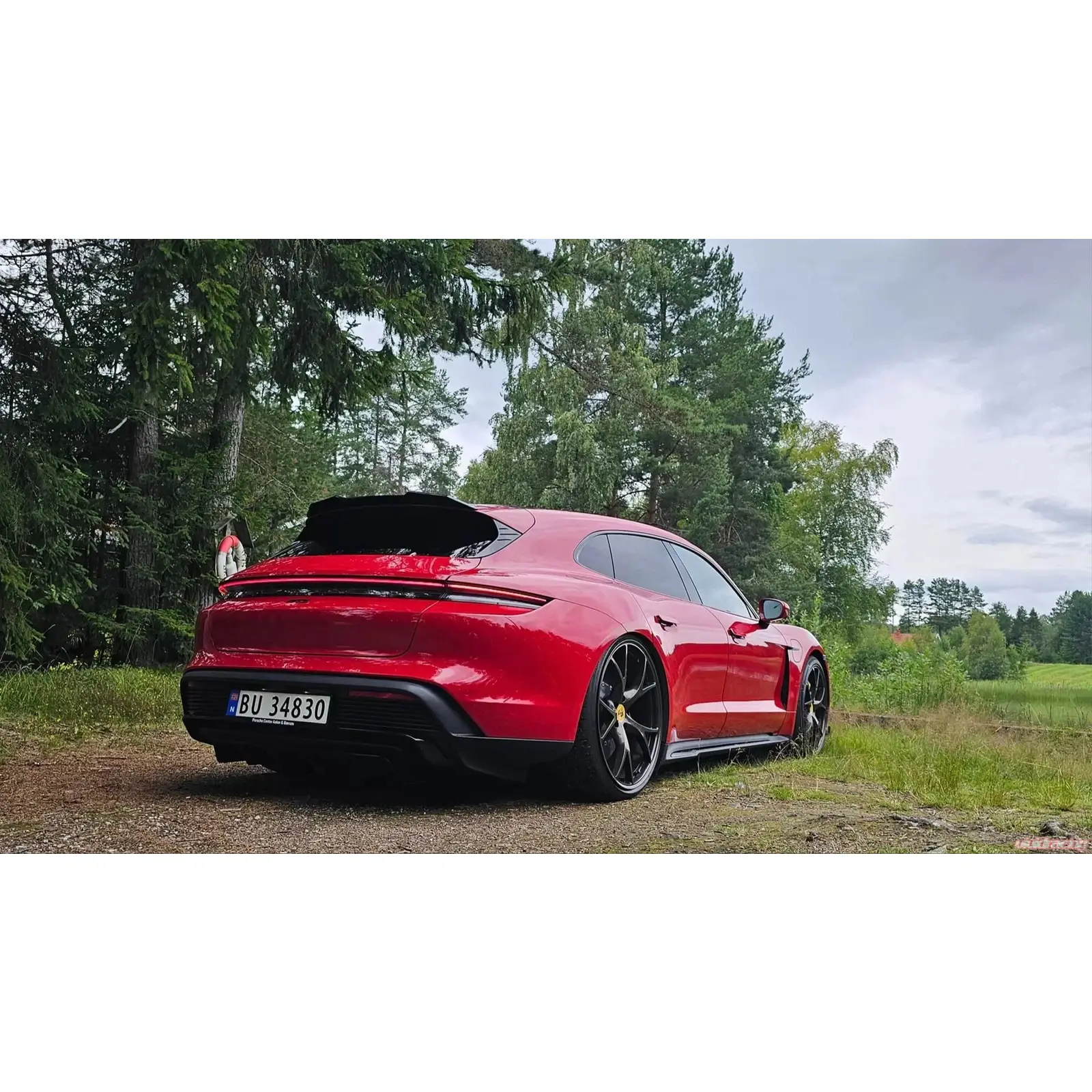 Porsche Taycan Turbo / Turbo S Carbon Fiber Rear Diffuser - Image 17
