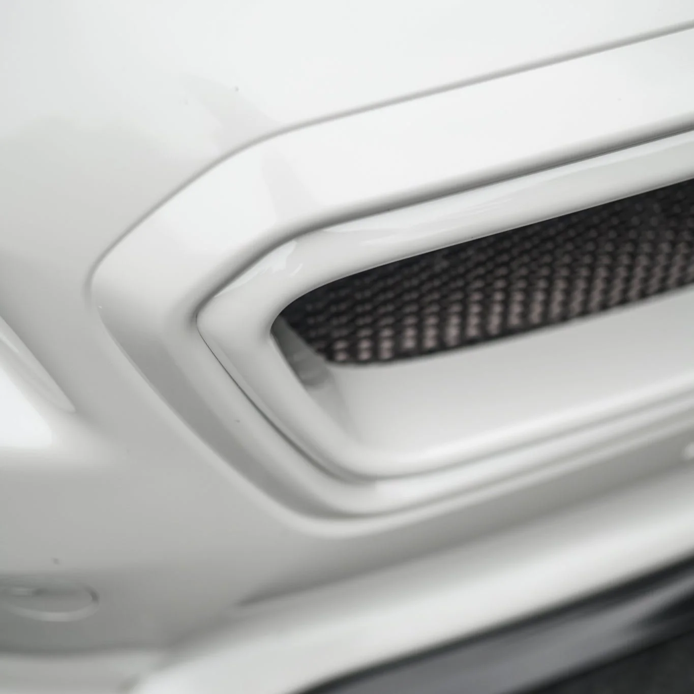 Subaru WRX STI (2015-2017) Front Bumper Grille - Image 9