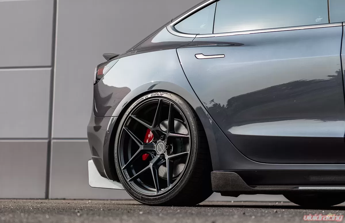 Tesla Model 3 Gloss Carbon Fiber Side Skirts - Image 6